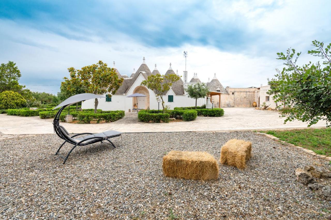 Trullo Il Focolare In Masseria Cisternino Exteriér fotografie
